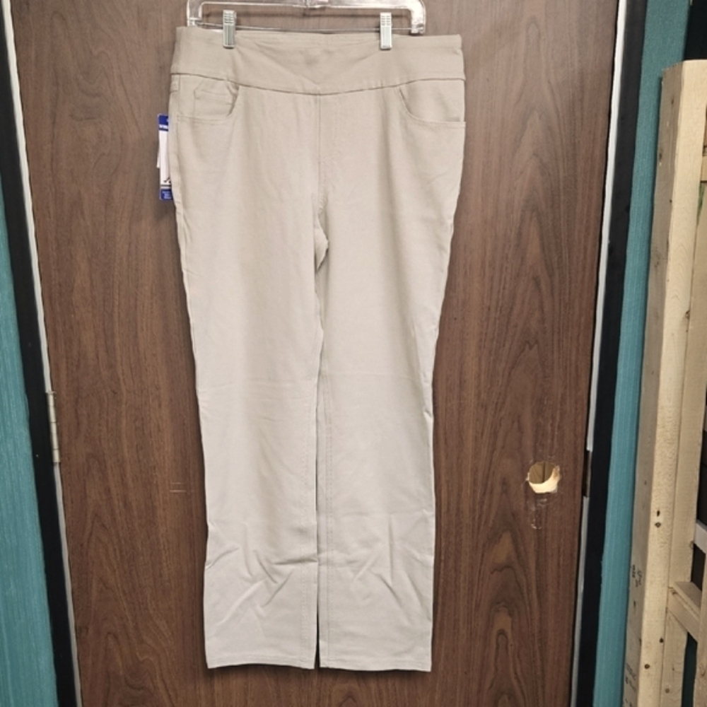 Nygard Beige Pull On Slim Straight Leg Stretchy Pants